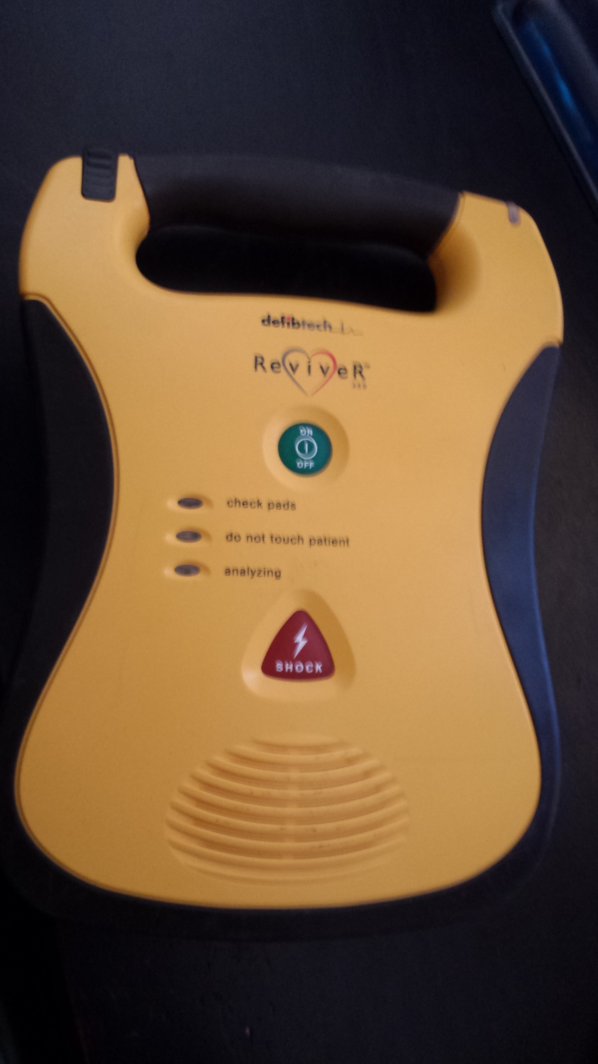 Defibtech Defibrillator Lifeline AED. Hospital Mart