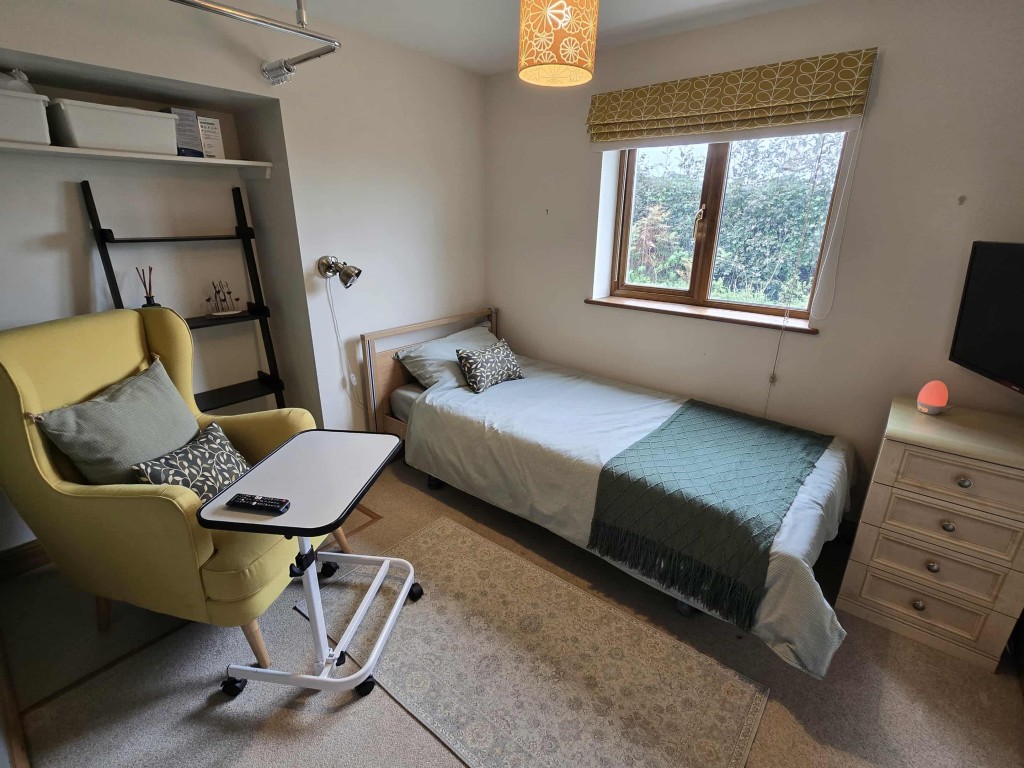 Opera bed photos (5)